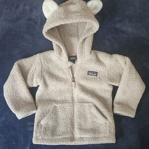 Patagonia Bear Hoodie 2T